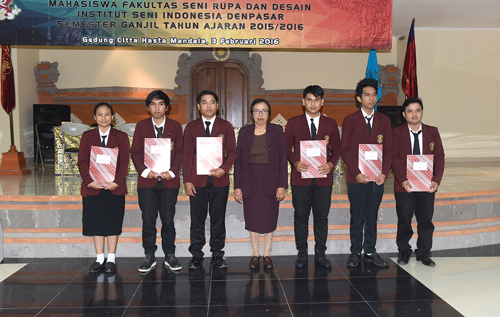 Setelah Memamerkan Karya Tugas Akhir, 44 Mahasiswa FSRD ISI Denpasar Diwisuda Hari ini