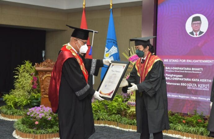 Orasi Goenawan Mohamad pada Wisuda Sarjana dan Pascasarjana ke-26 ISI Denpasar