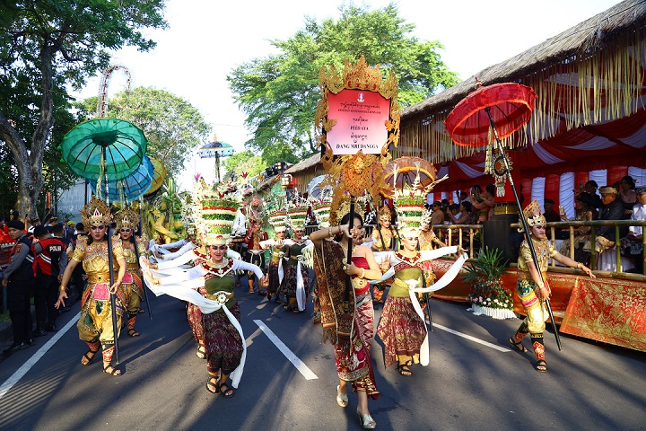 Dang Mredangga “Siwa Nataraja” Garapan ISI Denpasar Awali Peed Aya Pembukaan PKB XLVI 2024