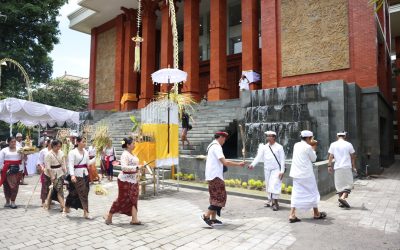 Siap Difungsikan, ISI Denpasar-Bali Gelar Pacaruan dan Pamlaspasan Gedung Desain Hub